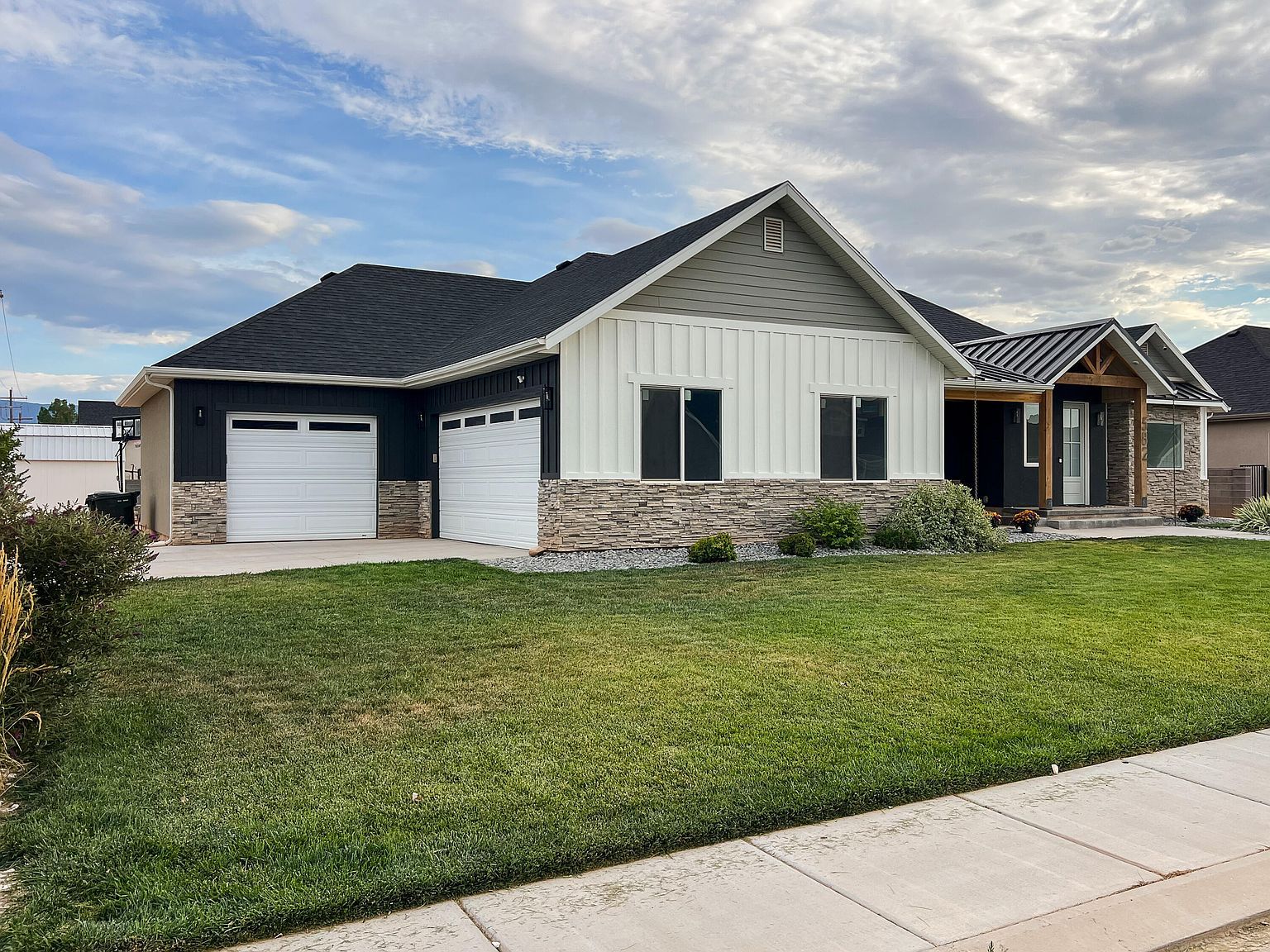 582 E 5020 N Enoch, UT 84721 - Thumbnail 4