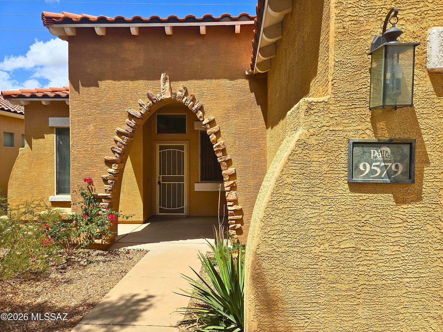 9579 E Corte Del Sol Brillante Tucson, AZ 85748 - Thumbnail 4