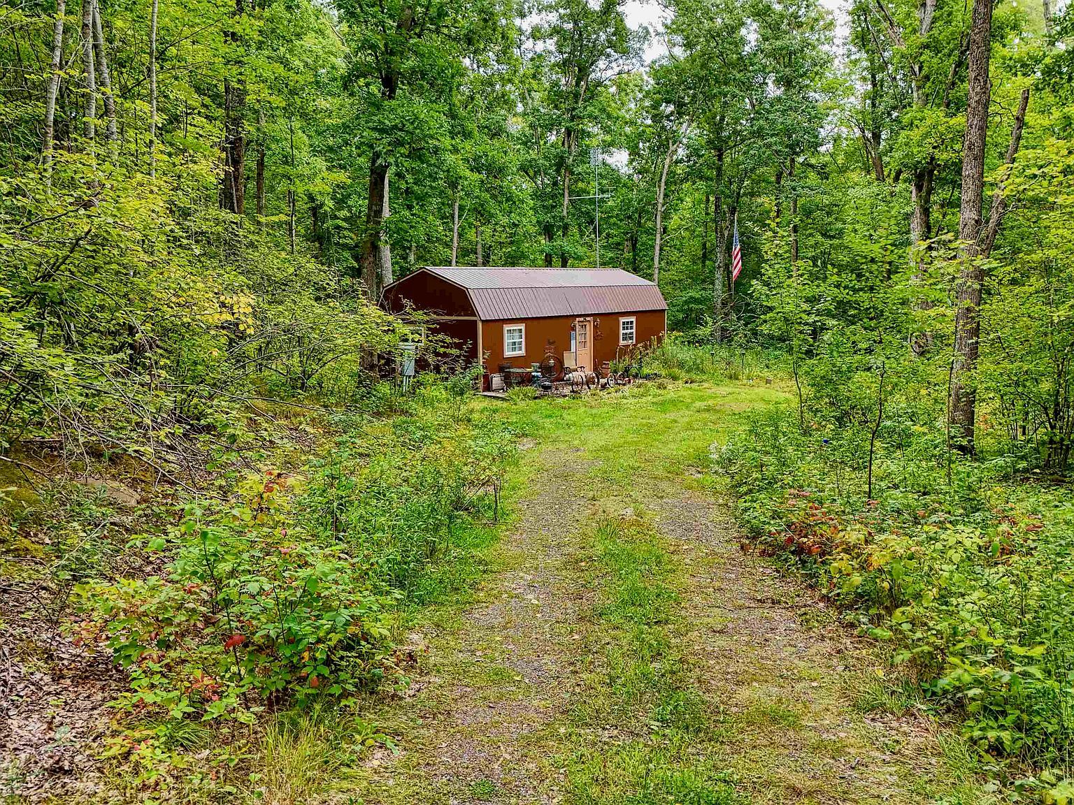 6772 N 5th St, Springbrook, WI, 54875 - Thumbnail 4