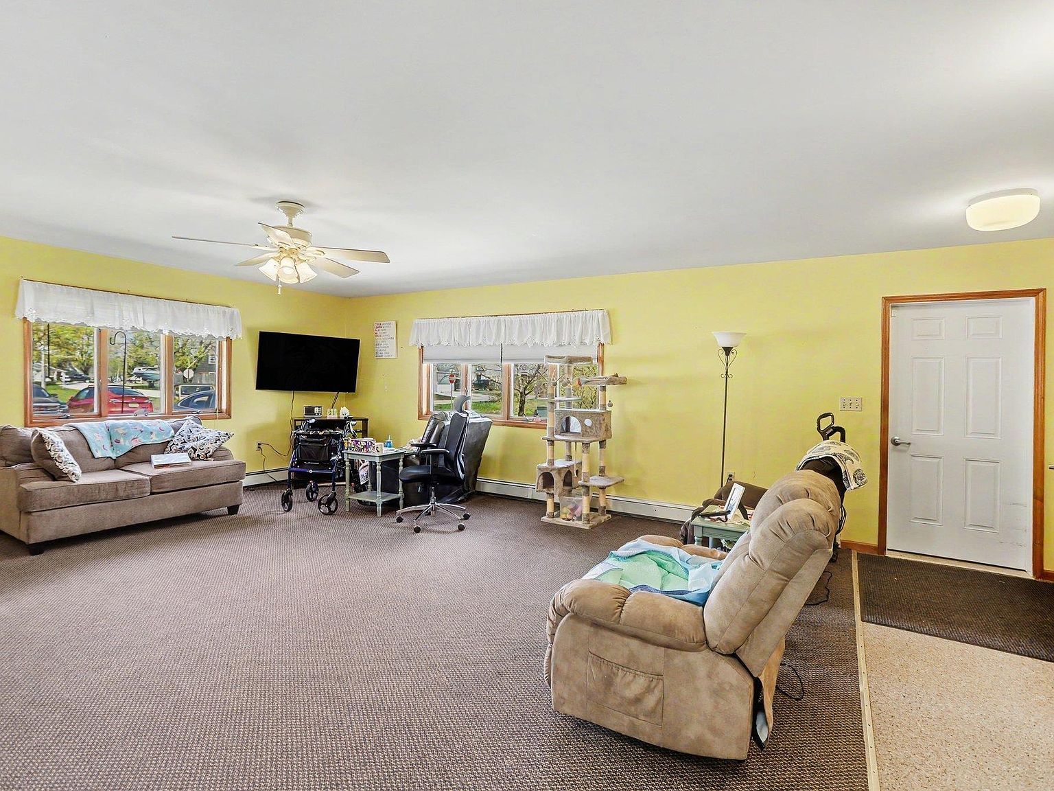 109 Pine St East Jordan, MI 49727 - Thumbnail 4