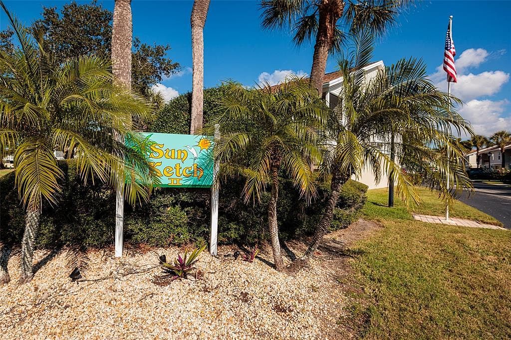 216 Sun Vista Ct S Treasure Island, FL 33706 - Thumbnail 4