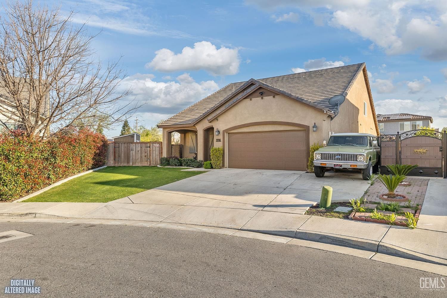 9705 Dutchman Peak Ln Bakersfield, CA 93311 - Thumbnail 4