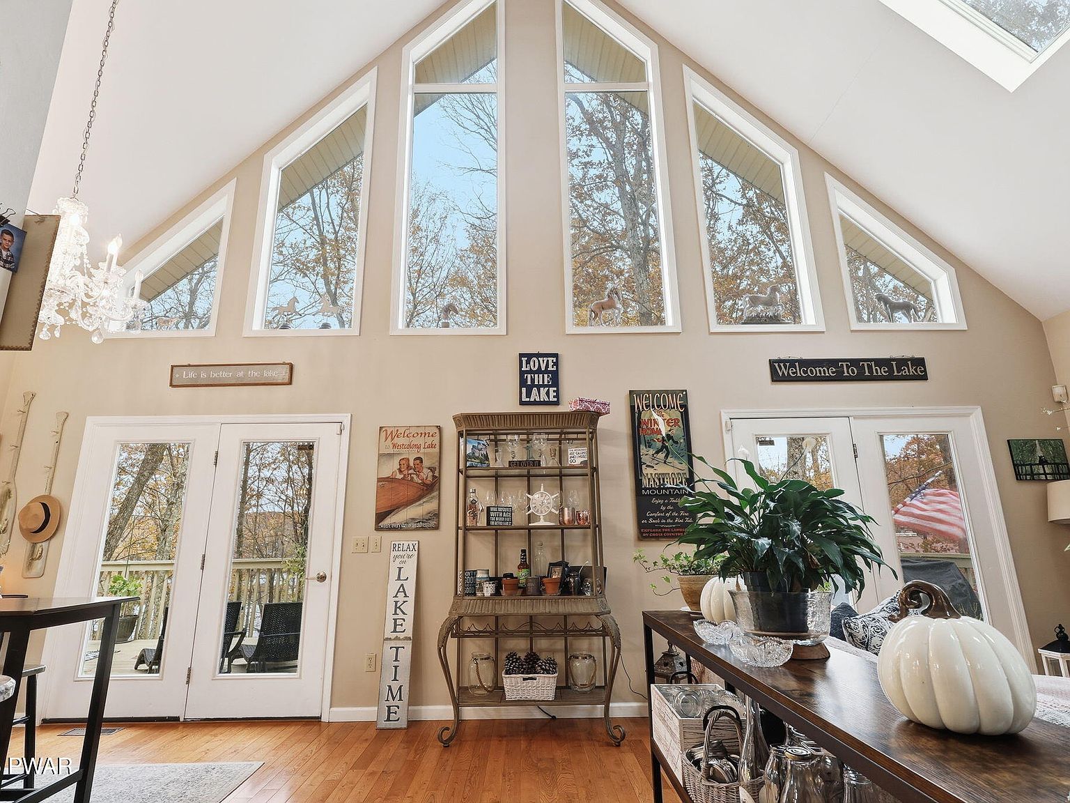 330 W Lakeview Rd Lackawaxen, PA 18435 - Thumbnail 4