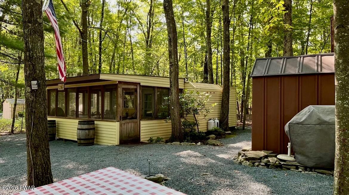 146 Clubhouse Dr Shohola, PA 18458 - Thumbnail 4