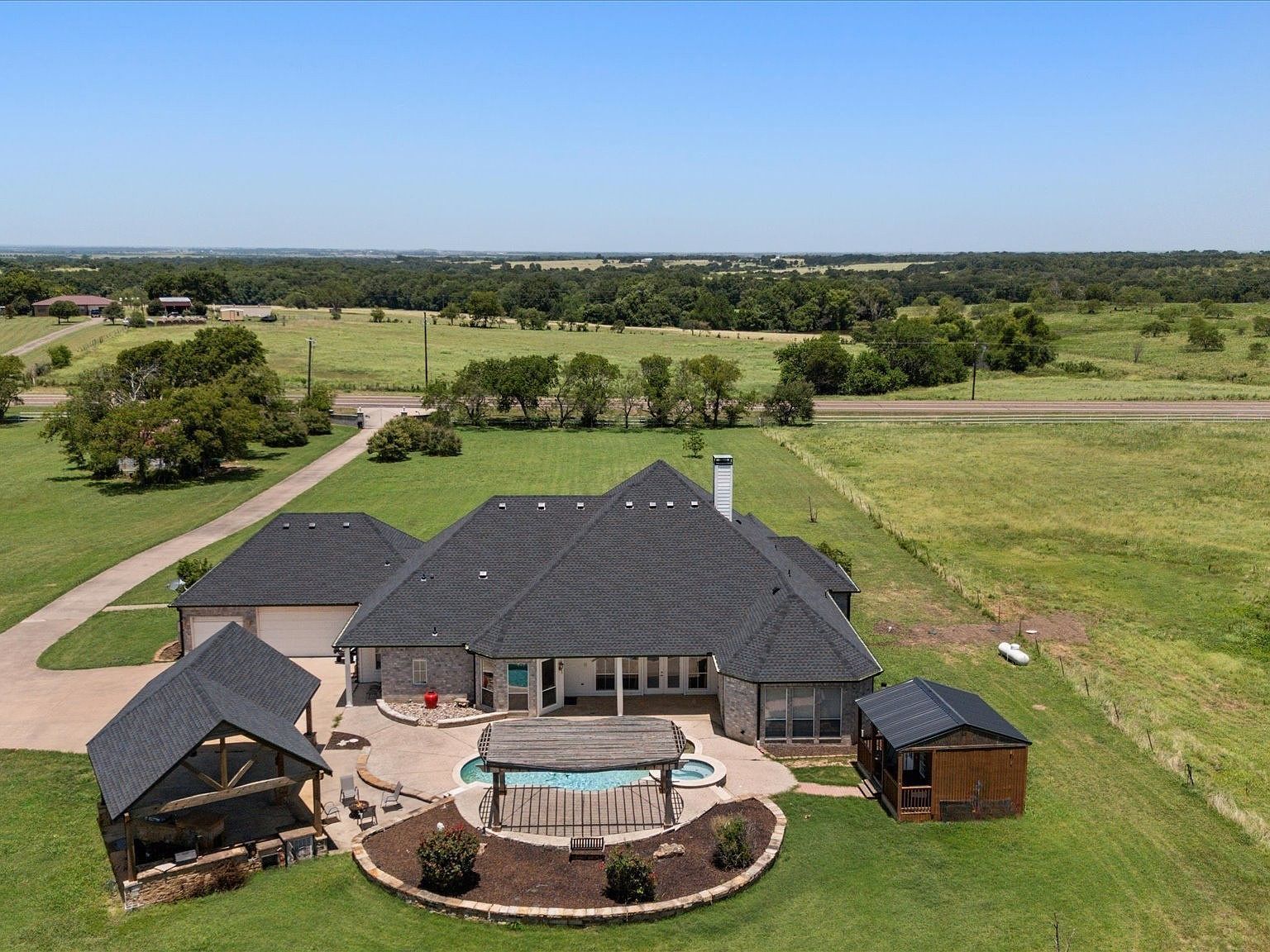 14981 W State Highway 22 Blooming Grove, TX 76626 - Thumbnail 4