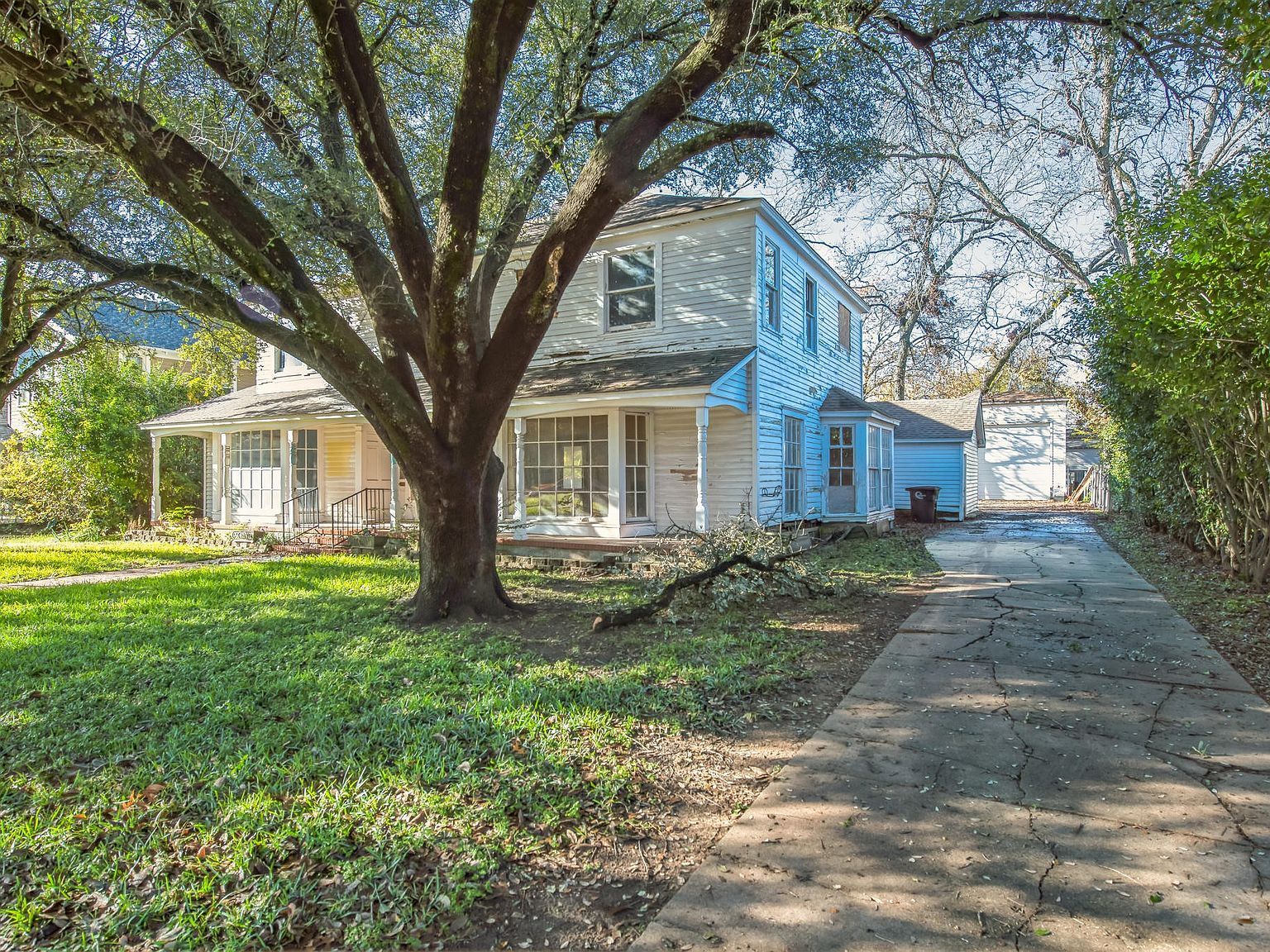 404 Forrest Ave Cleburne, TX 76033 - Thumbnail 4