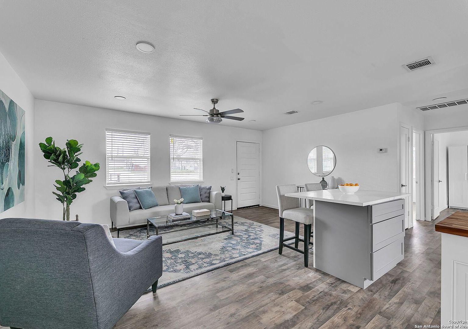 2905 Rogge Ln Austin, TX 78723 - Thumbnail 4