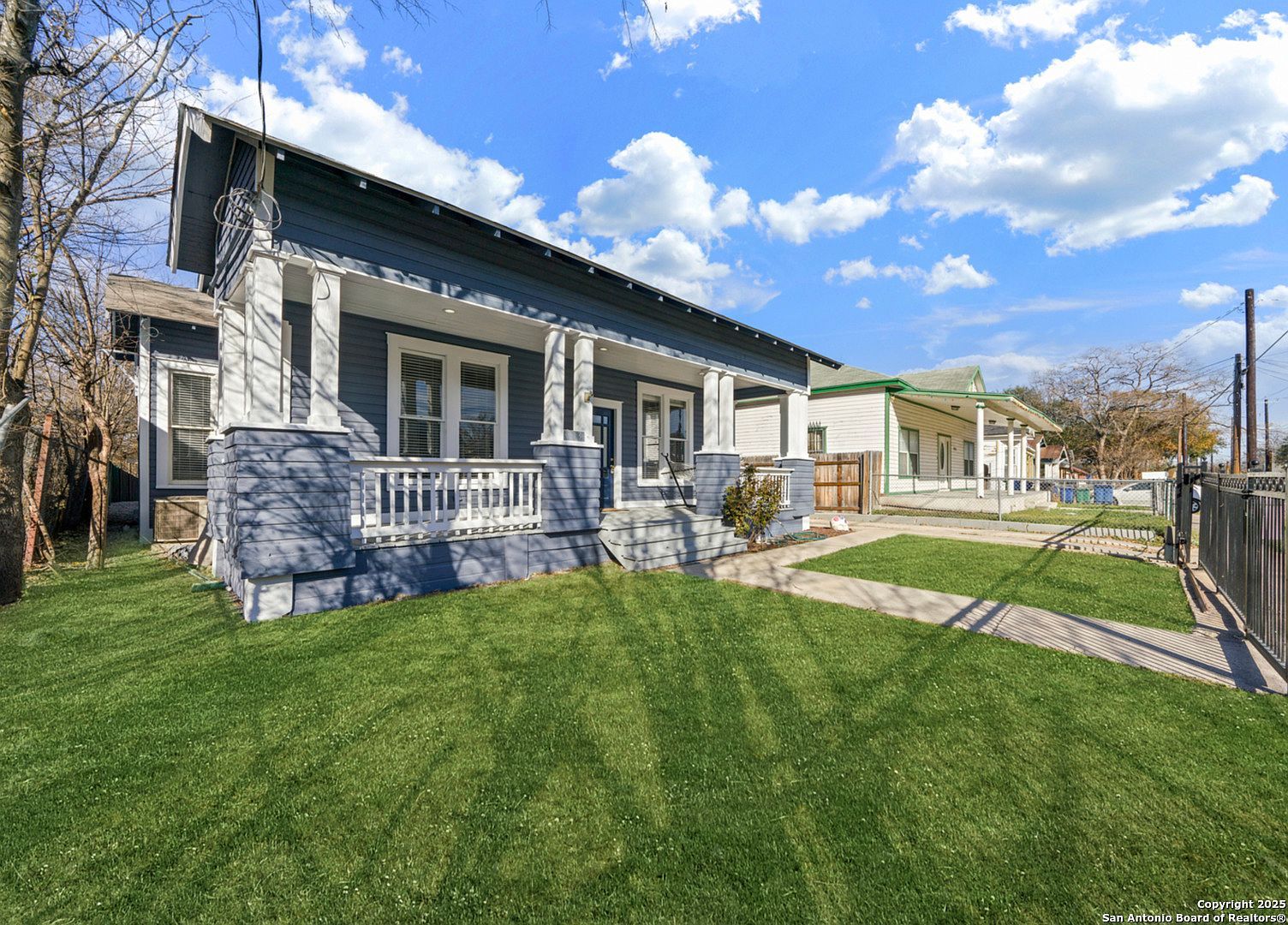 913 Burleson St San Antonio, TX 78202 - Thumbnail 4