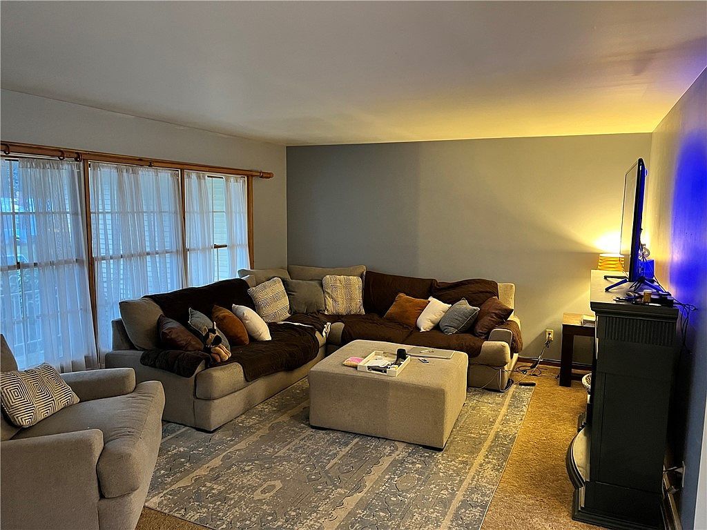 6 Southridge Rd, Greenville, PA, 16125 - Thumbnail 4