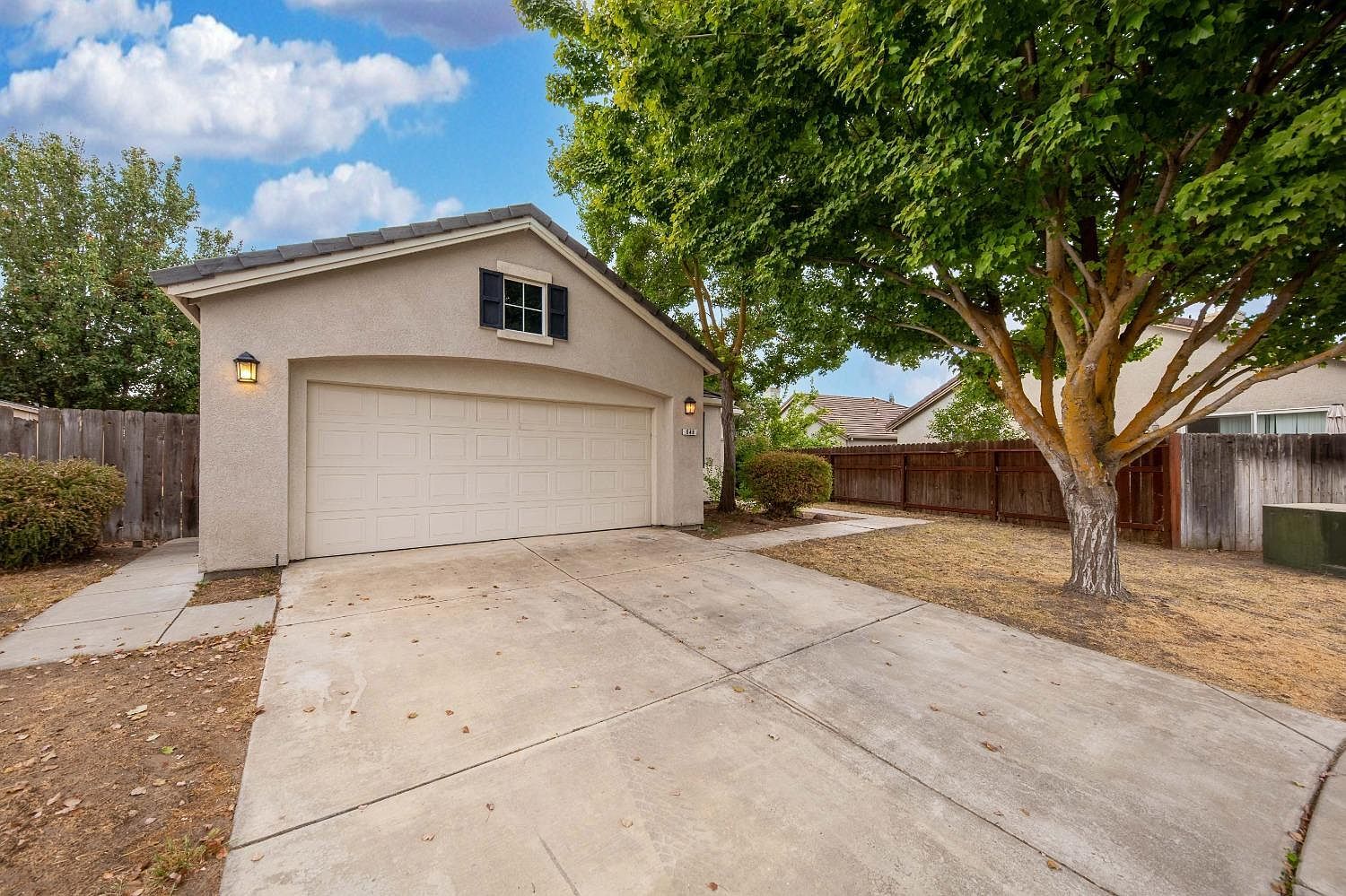 948 Monarch Ct Manteca, CA 95337 - Thumbnail 4