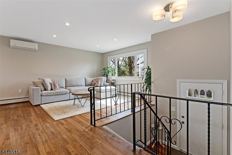 7 Pamela Dr Randolph, NJ 07869 - Thumbnail 4