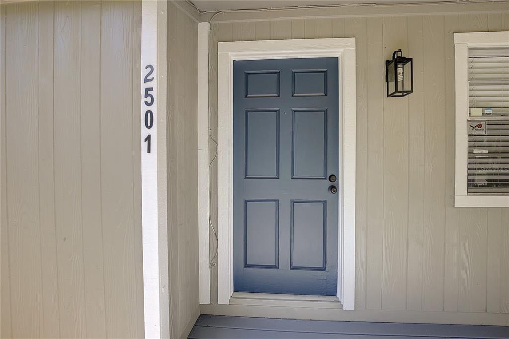 2501 Elm St Seffner, FL 33584 - Thumbnail 4