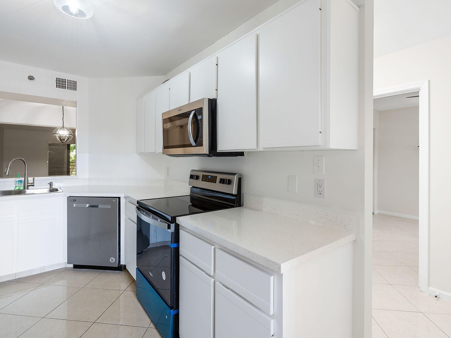 23344 Carolwood Ln #306 Boca Raton, FL 33428 - Thumbnail 4