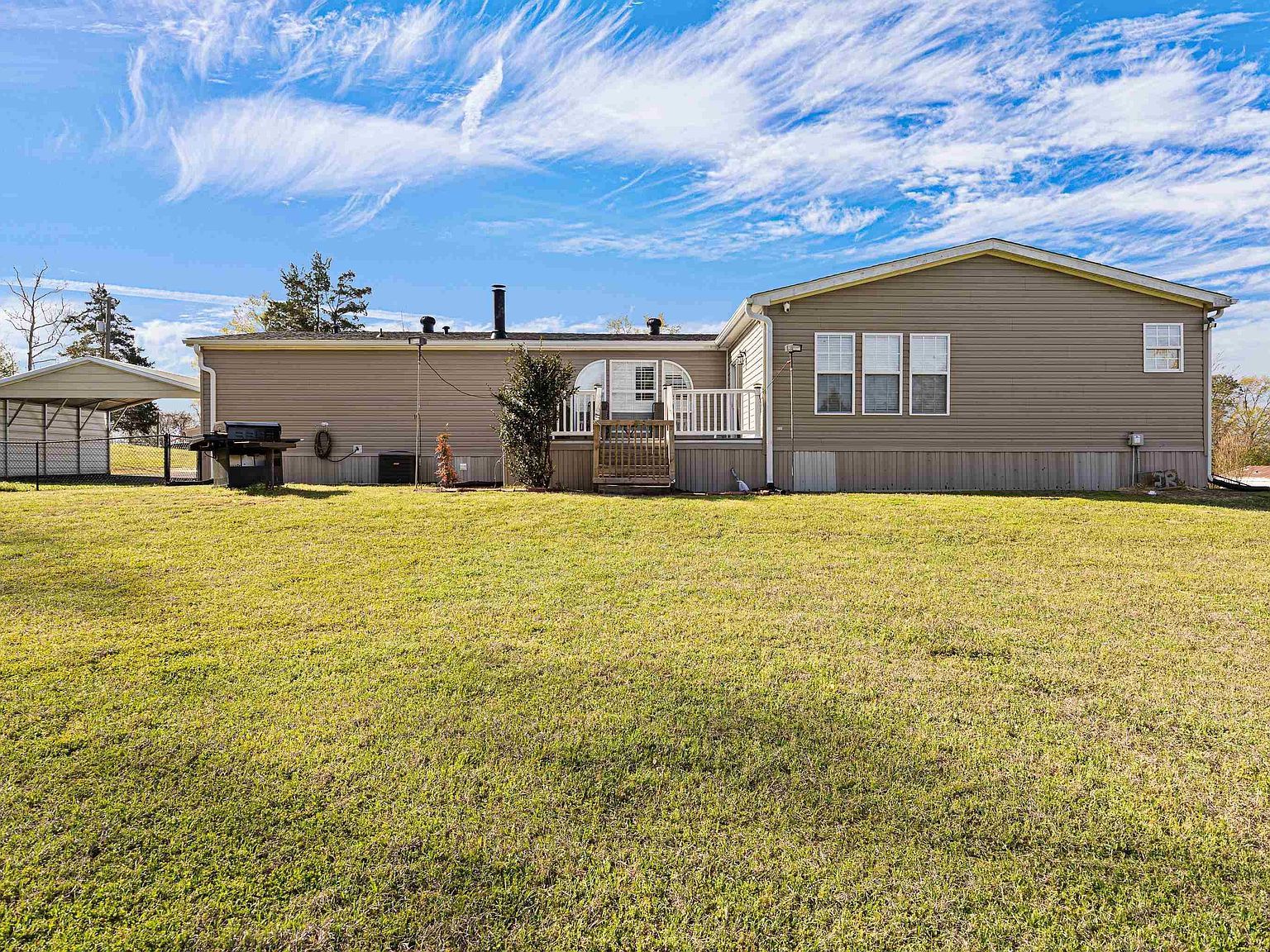 403 Holloway Ln Big Sandy, TX 75755 - Thumbnail 4