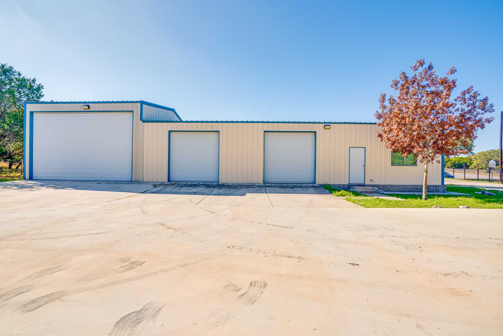 25744 Blanco Road, San Antonio, TX, USA, 78260 - Thumbnail 4