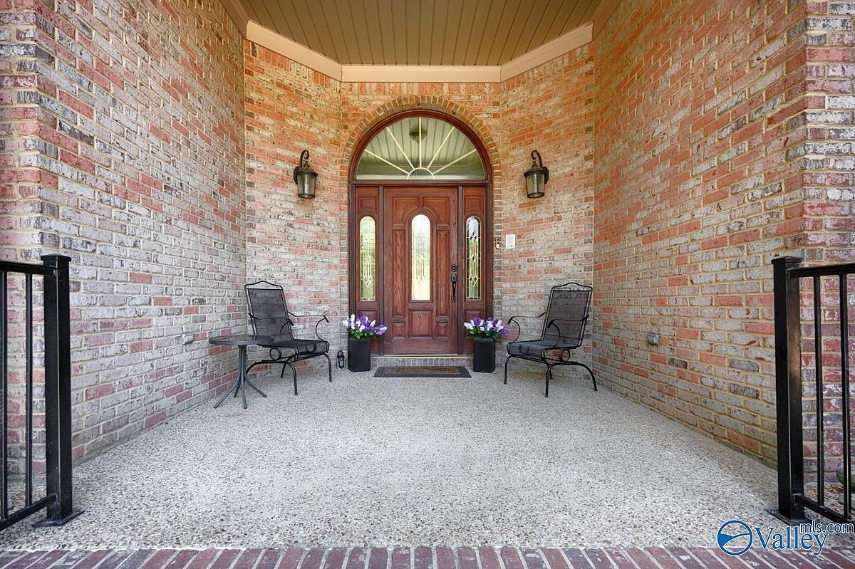 102 Chaucer Dr Madison, AL 35757 - Thumbnail 4