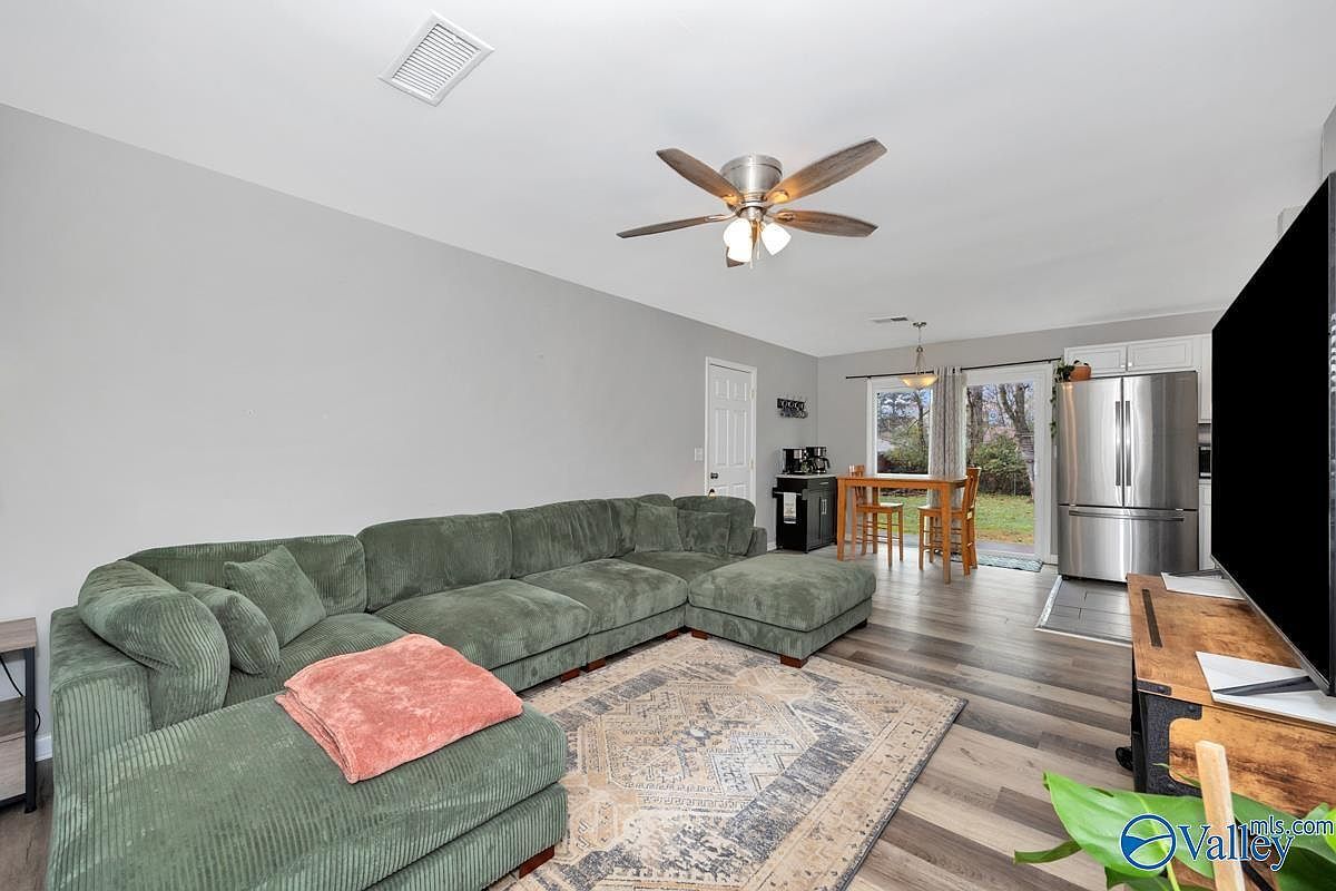 5022 Paden Dr NW Huntsville, AL 35810 - Thumbnail 4