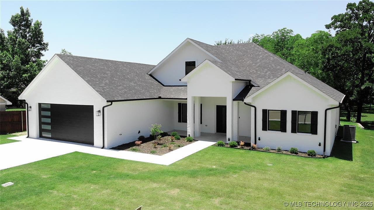 1223 Buckingham Ardmore, OK 73401 - Thumbnail 4
