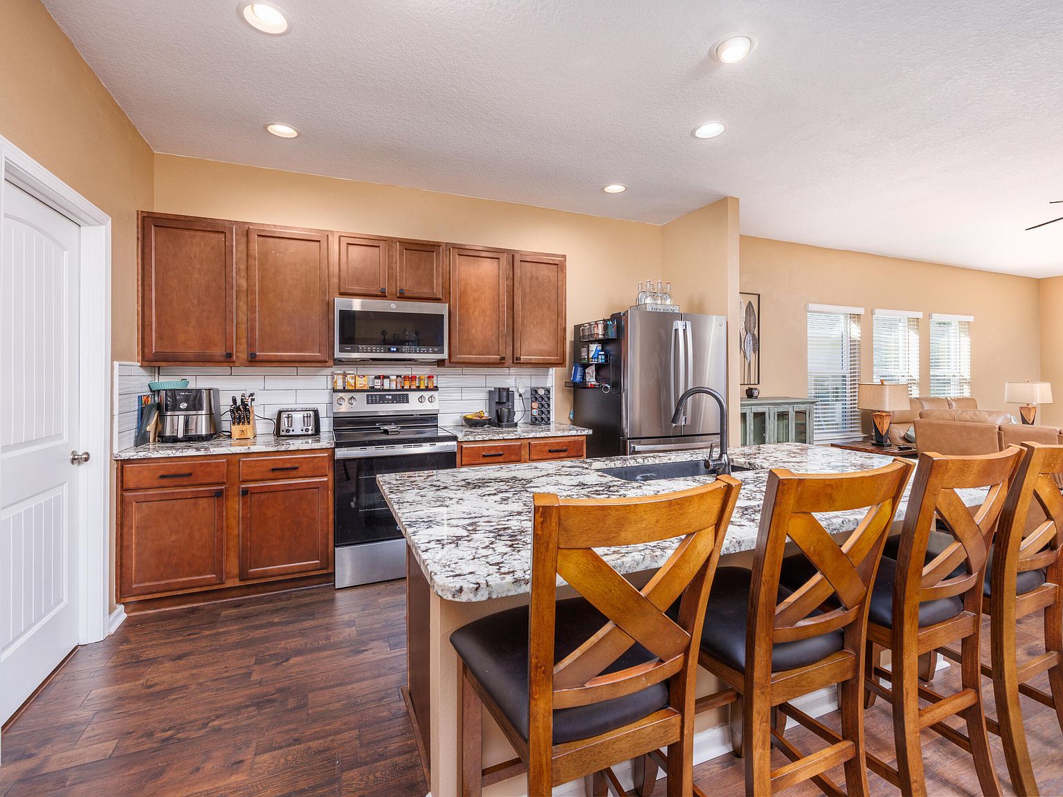 64 Cornelia St Freeport, FL 32439 - Thumbnail 4