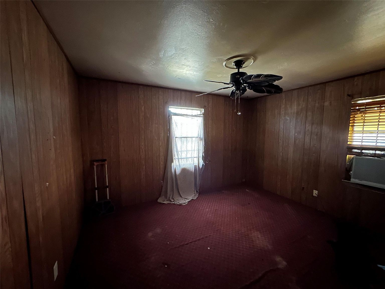 6022 Belarbor St Houston, TX 77033 - Thumbnail 4