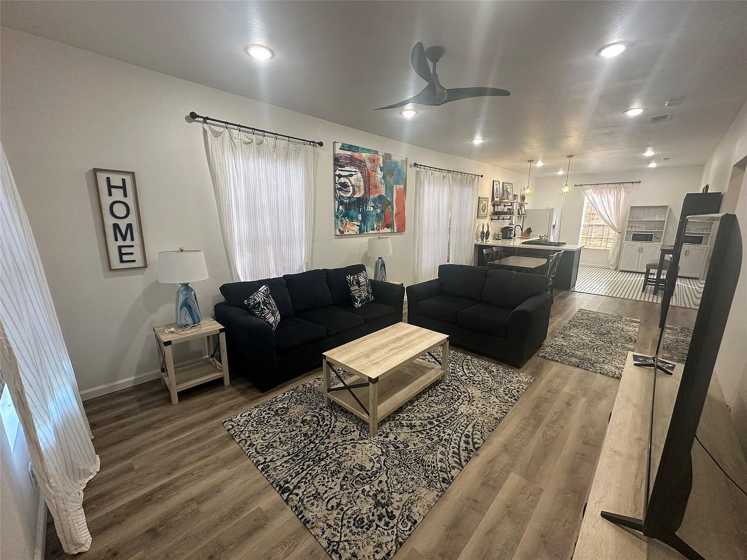 4009 Avenue L Galveston, TX 77550 - Thumbnail 4