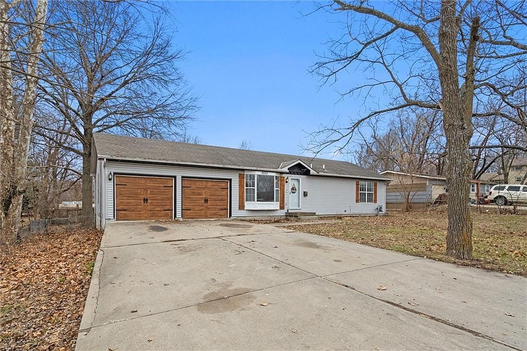 9203 E 79th St Raytown, MO 64138 - Thumbnail 4