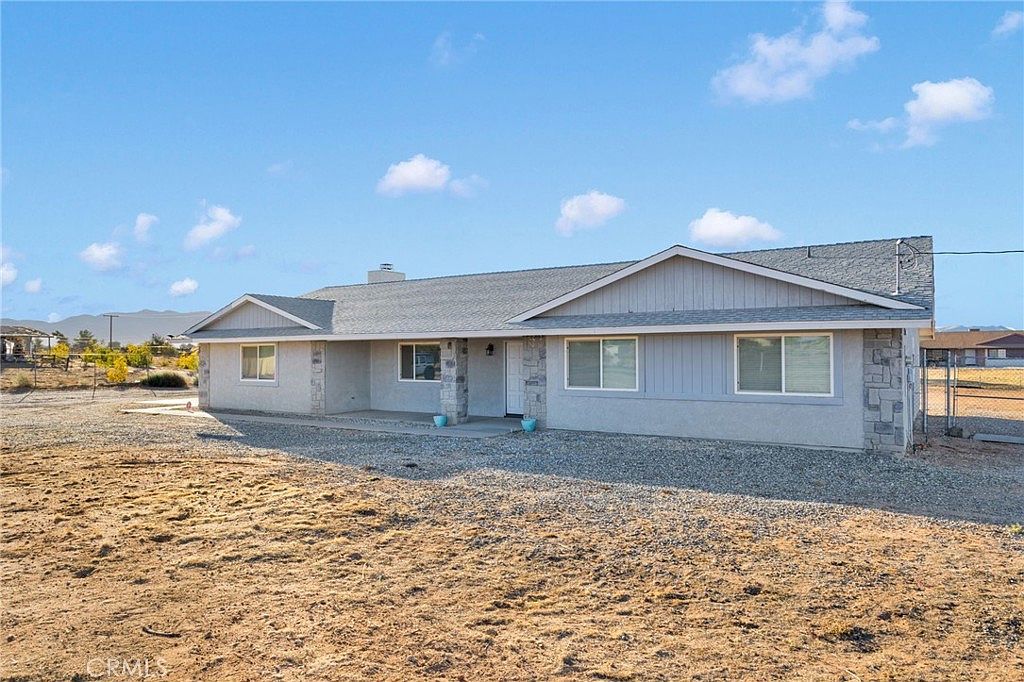 22337 Waalew Rd Apple Valley, CA 92307 - Thumbnail 4