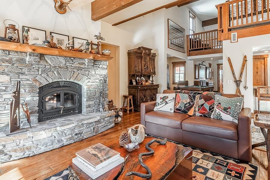 1126 Pyramid Peak Dr Mammoth Lakes, CA 93546 - Thumbnail 4