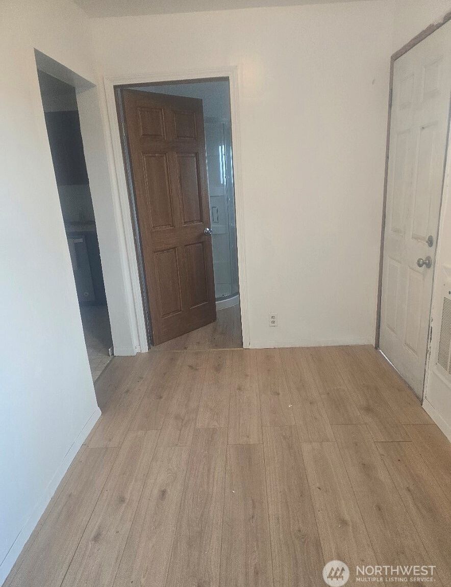 307 E 3rd Ave Odessa, WA 99159 - Thumbnail 4