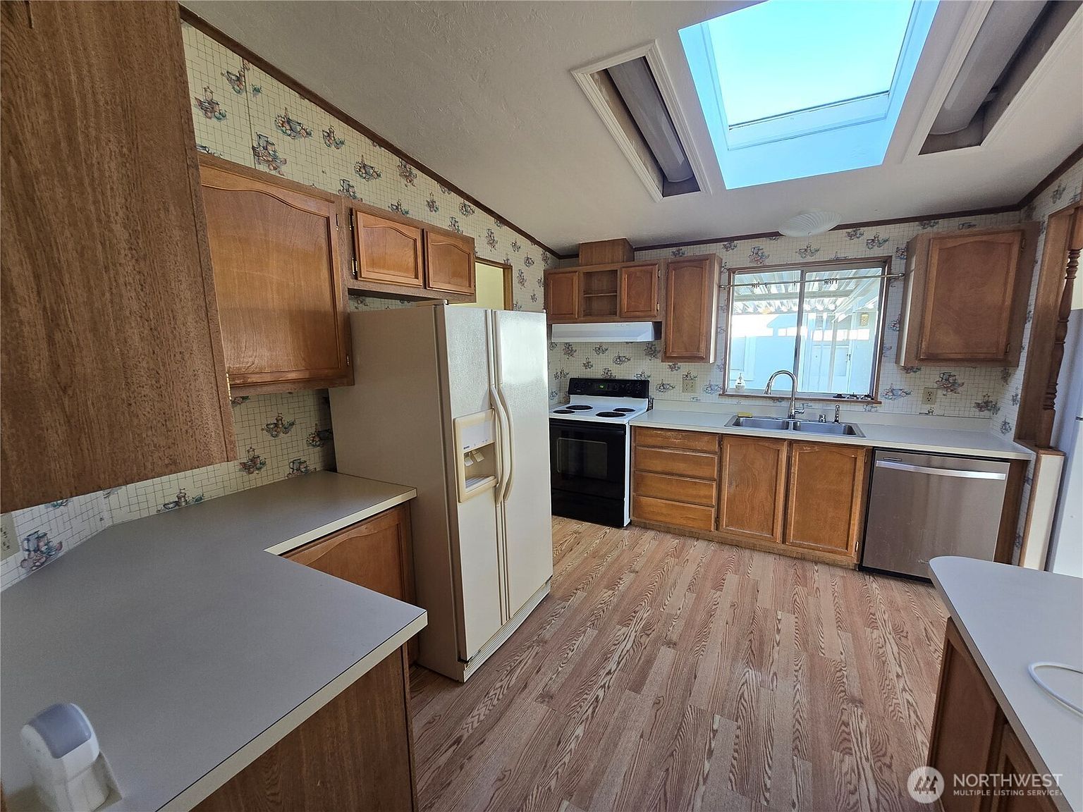 836 Harman Way S SPACE 33 Orting, WA 98360 - Thumbnail 4