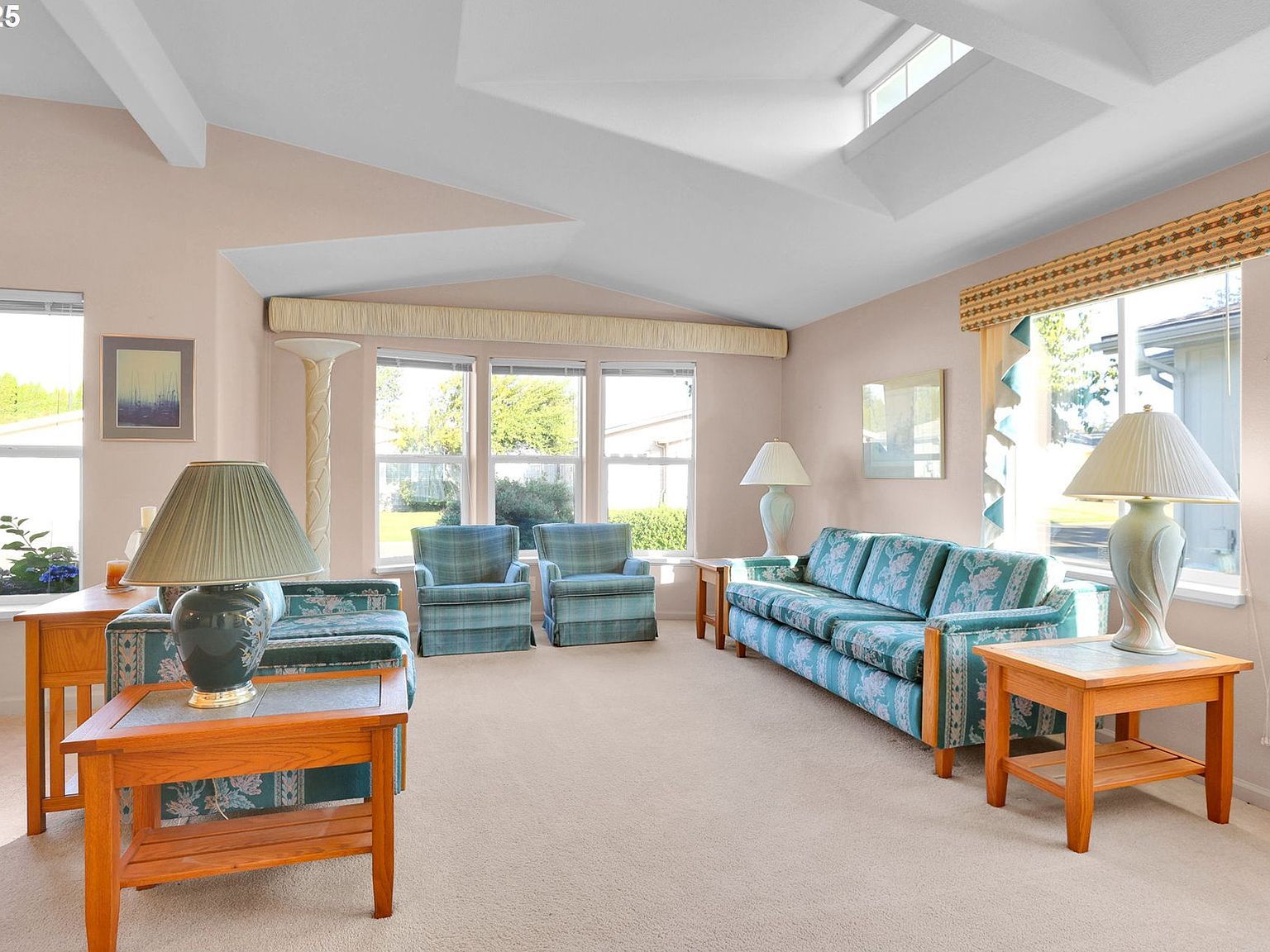 2488 Northampton Eugene, OR 97404 - Thumbnail 4