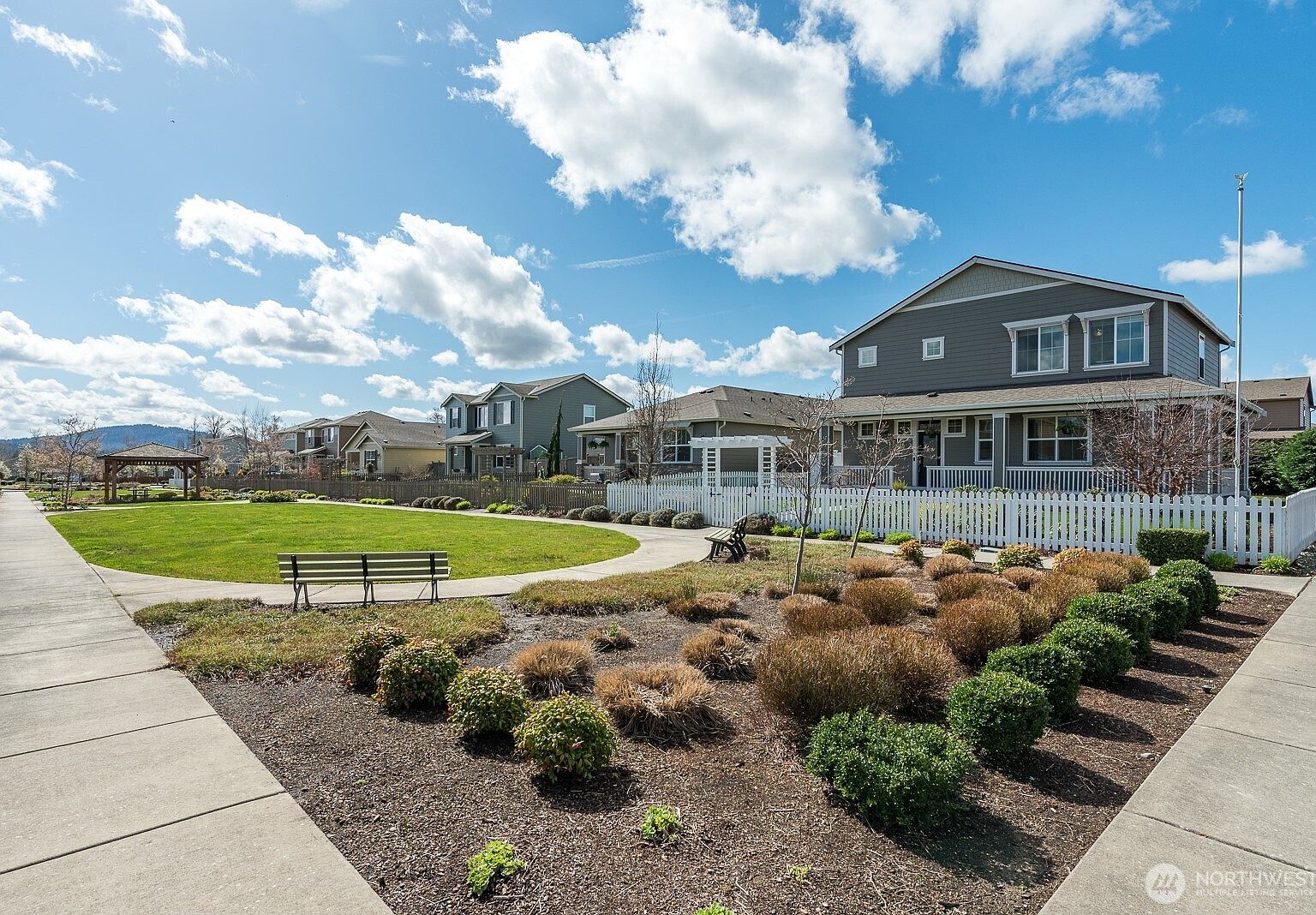 3246 Scotland Aly Mount Vernon, WA 98273 - Thumbnail 4