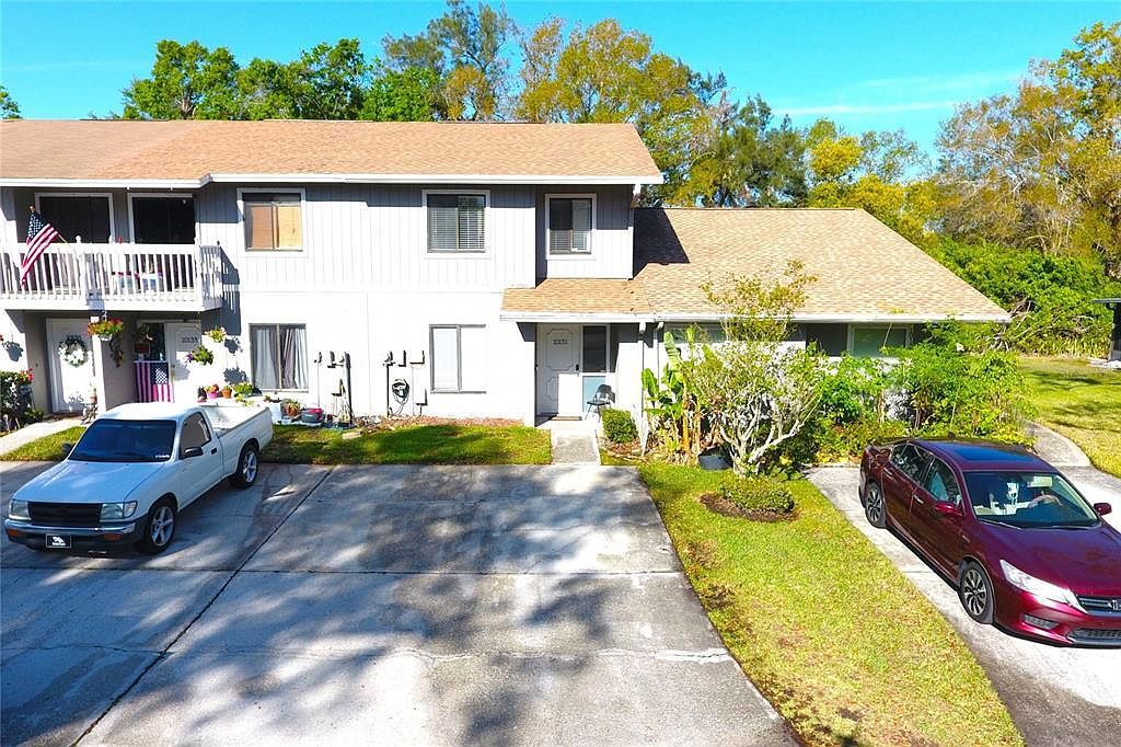 10131 Lake Oak Cir Tampa, FL 33624 - Thumbnail 4