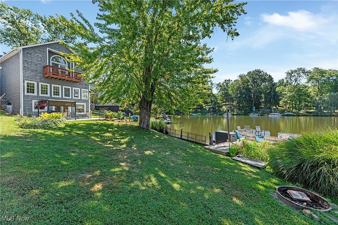 115 Spruce Dr NW North Canton, OH 44720 - Thumbnail 4