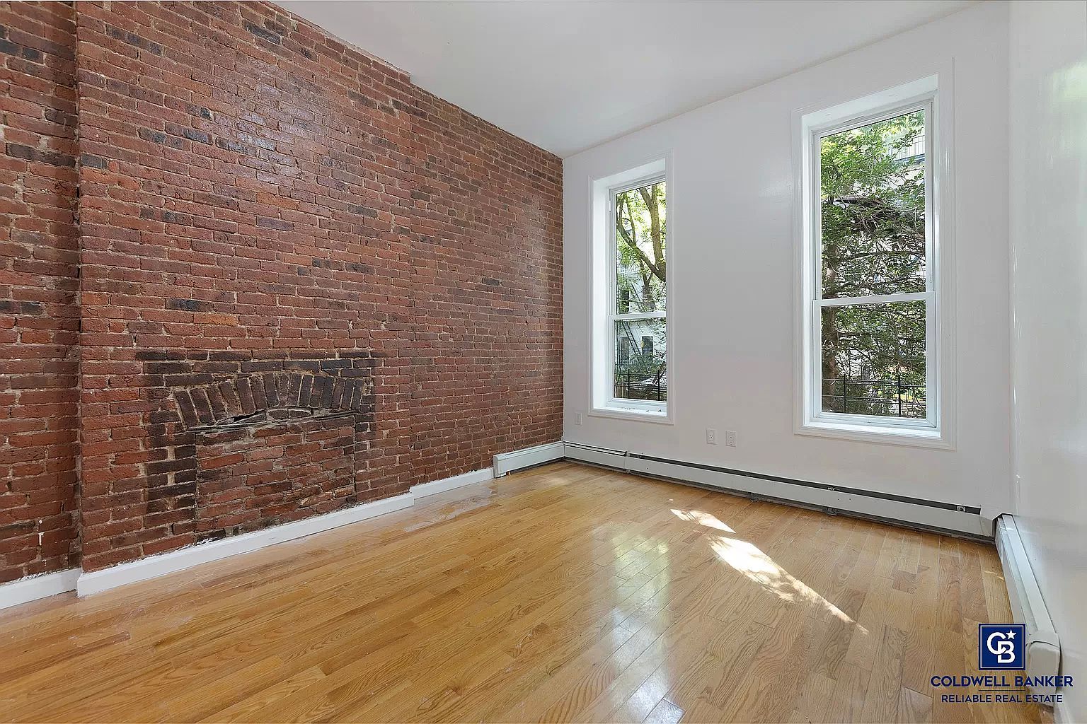 160 E 105th St New York, NY 10029 - Thumbnail 4