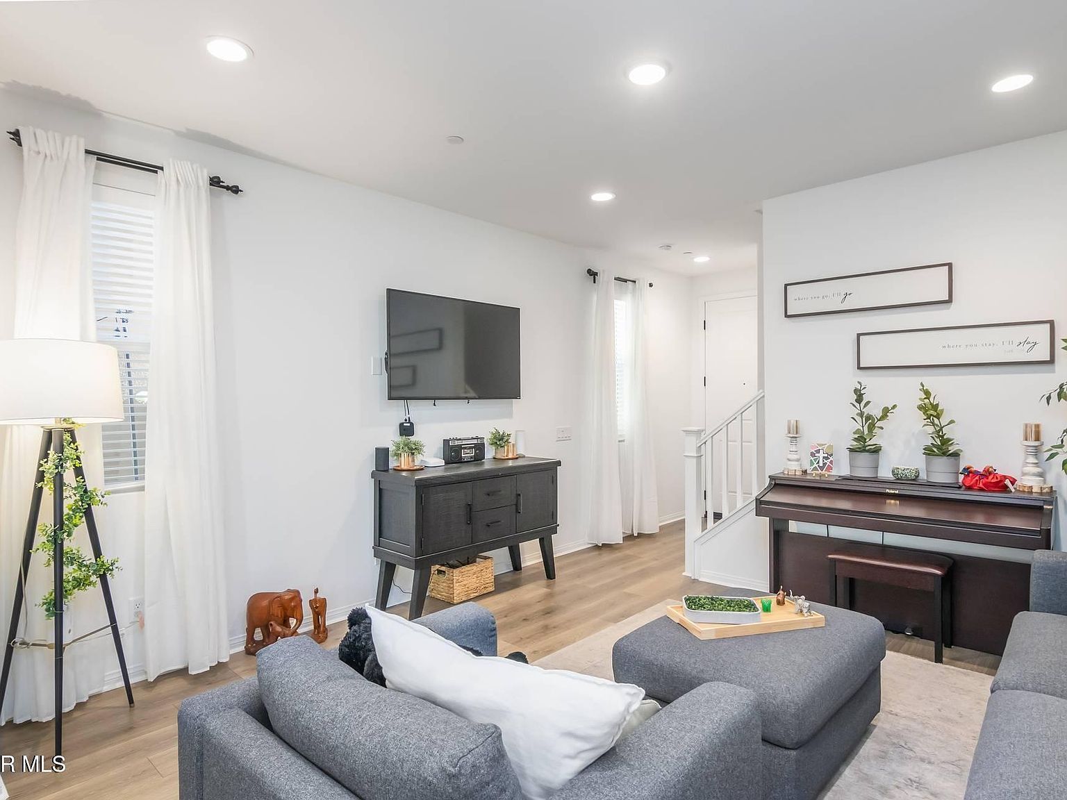 1855 Malalenca Rd Santa Paula, CA 93060 - Thumbnail 4