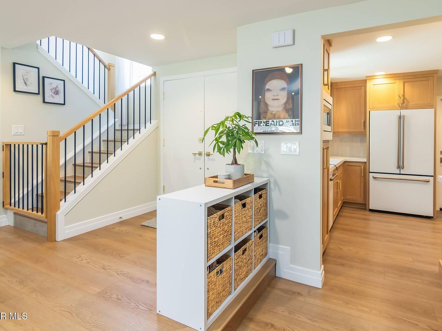 1435 Calle Lozano Camarillo, CA 93012 - Thumbnail 4