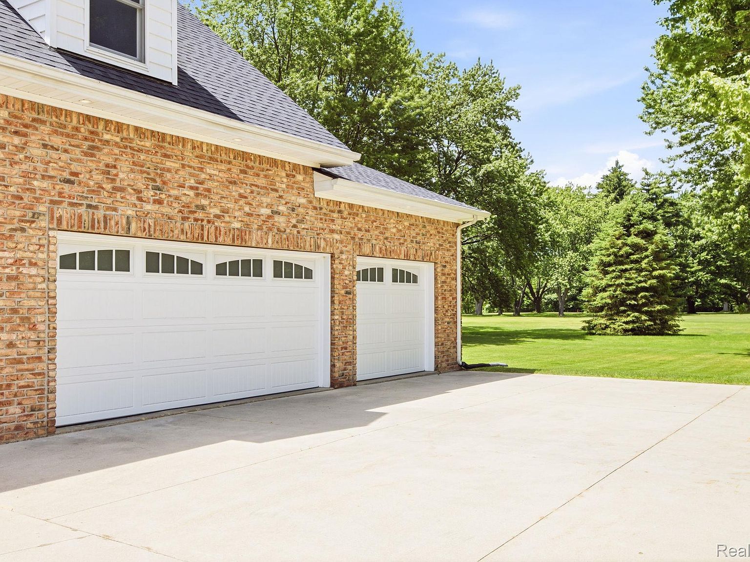 3269 Saint Andrews Dr Port Huron, MI 48060 - Thumbnail 4