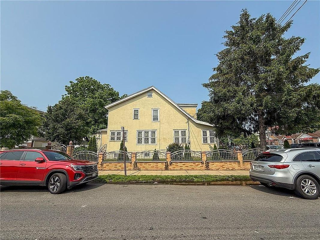 3820 Clarendon Rd Brooklyn, NY 11203 - Thumbnail 4