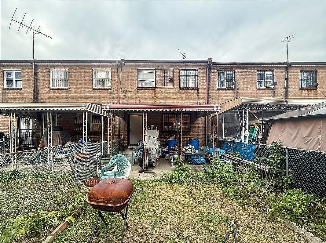 601 Thomas S Boyland St Brooklyn, NY 11212 - Thumbnail 4