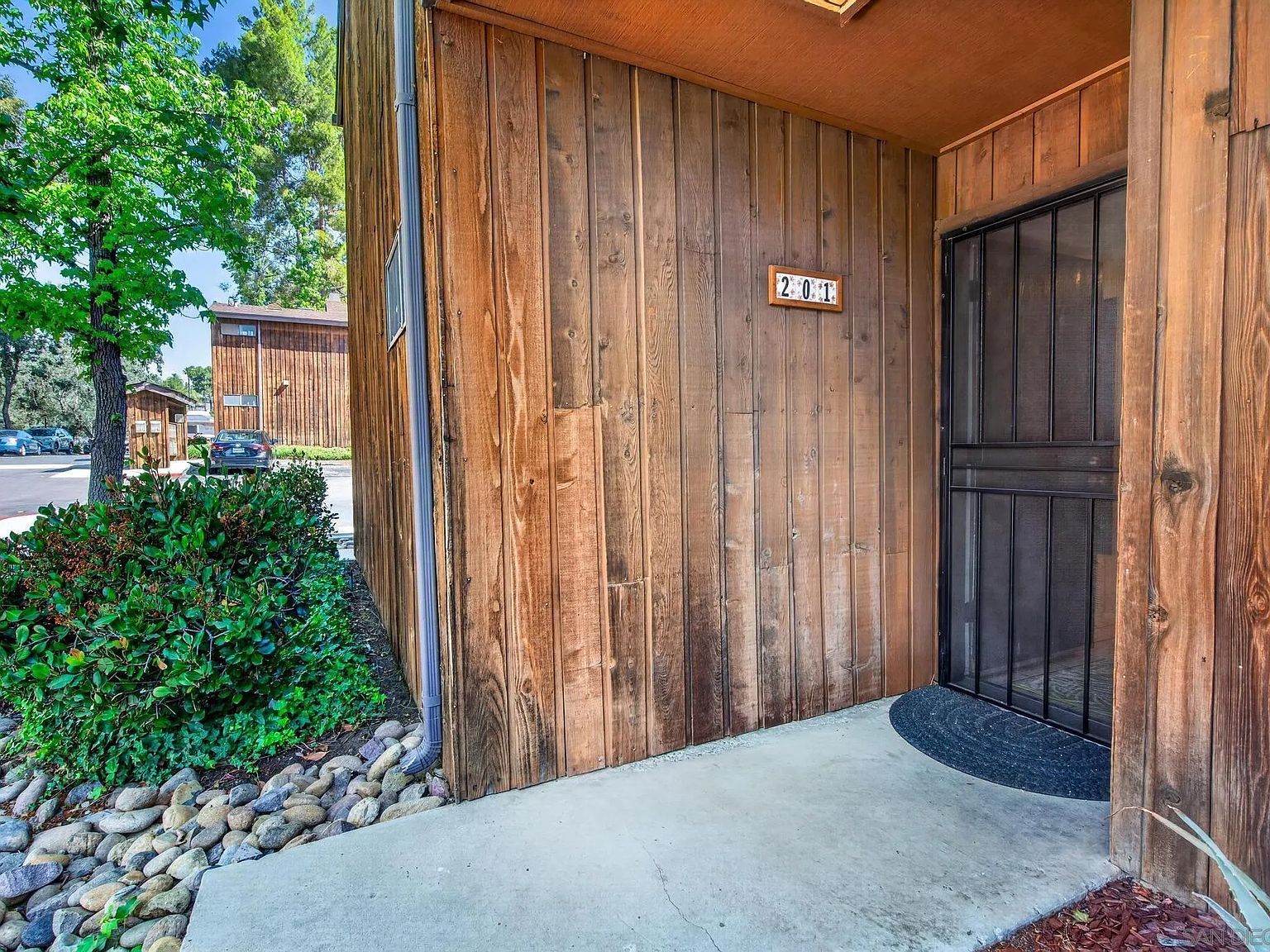 2157 Arnold Way Unit 201 Alpine, CA 91901 - Thumbnail 4
