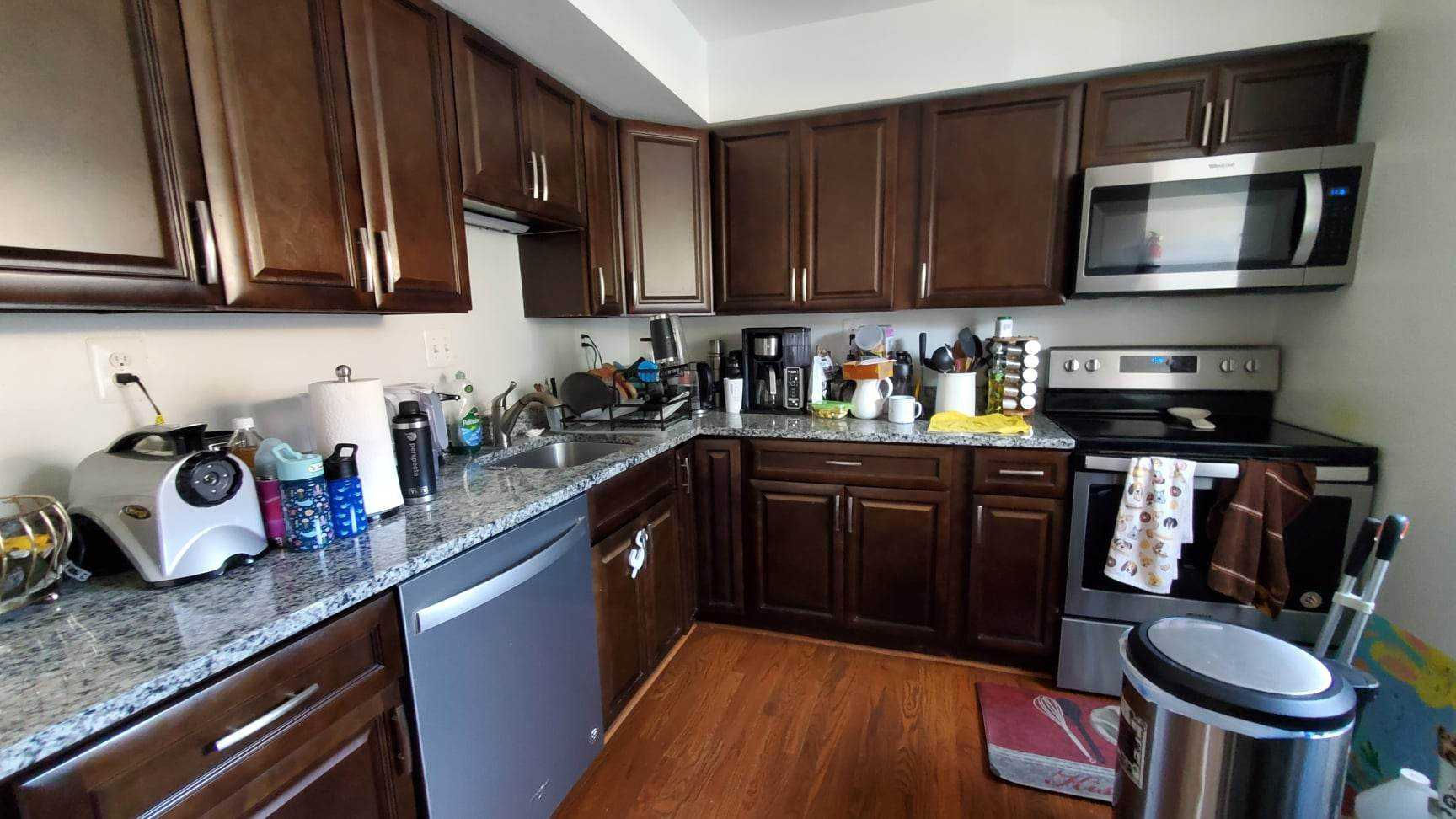 6018 Forrest Hollow Lane, West Springfield, VA, USA, 22152 - Thumbnail 4