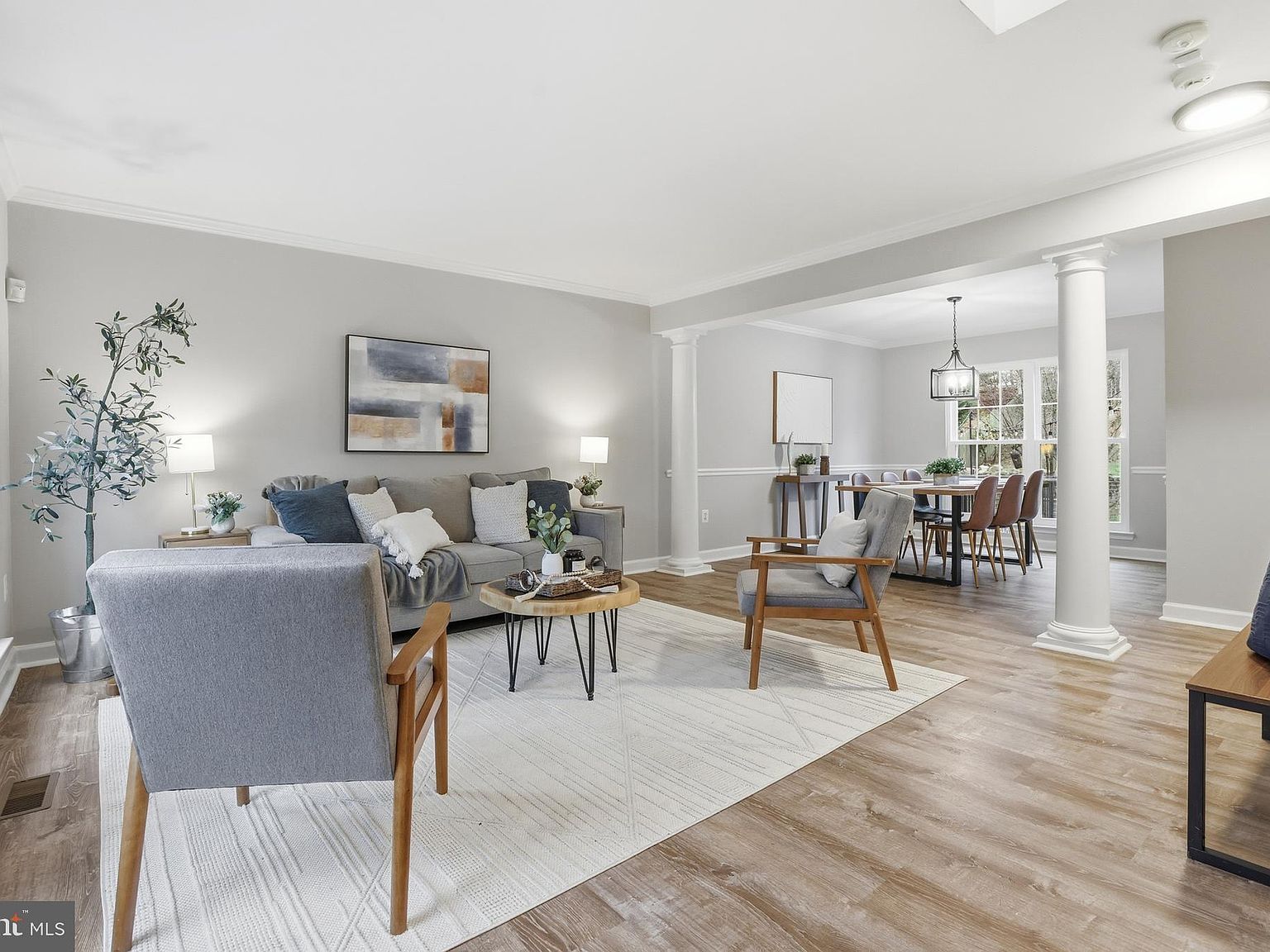 5467 Quaint Dr Woodbridge, VA 22193 - Thumbnail 4