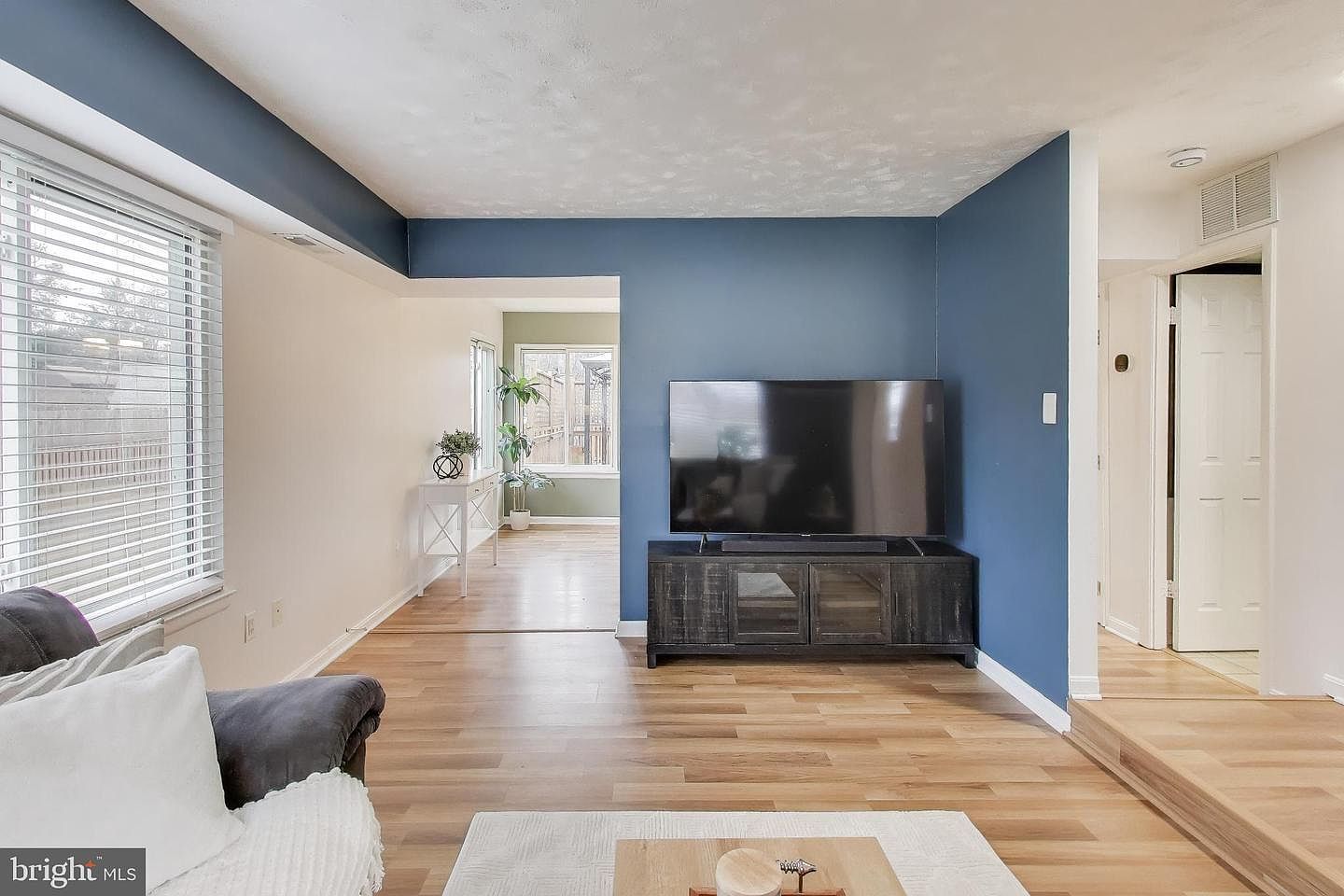 15510 Peach Walker Dr Bowie, MD 20716 - Thumbnail 4