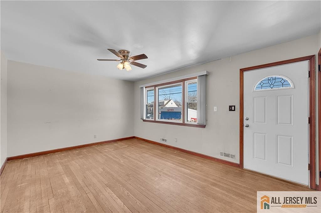 45 Piersoll Rd Old Bridge, NJ 08857 - Thumbnail 4