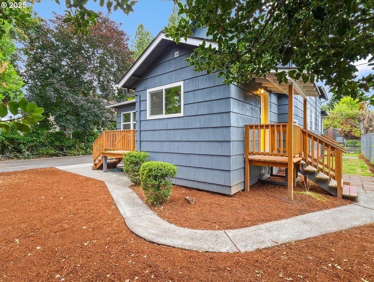 234 NE Cleveland Ave Gresham, OR 97030 - Thumbnail 4