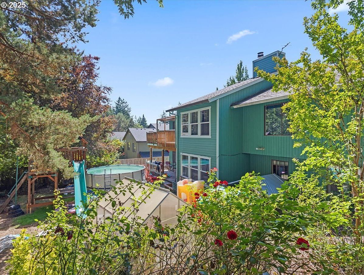 10240 SW 59th Pl Portland, OR 97219 - Thumbnail 4