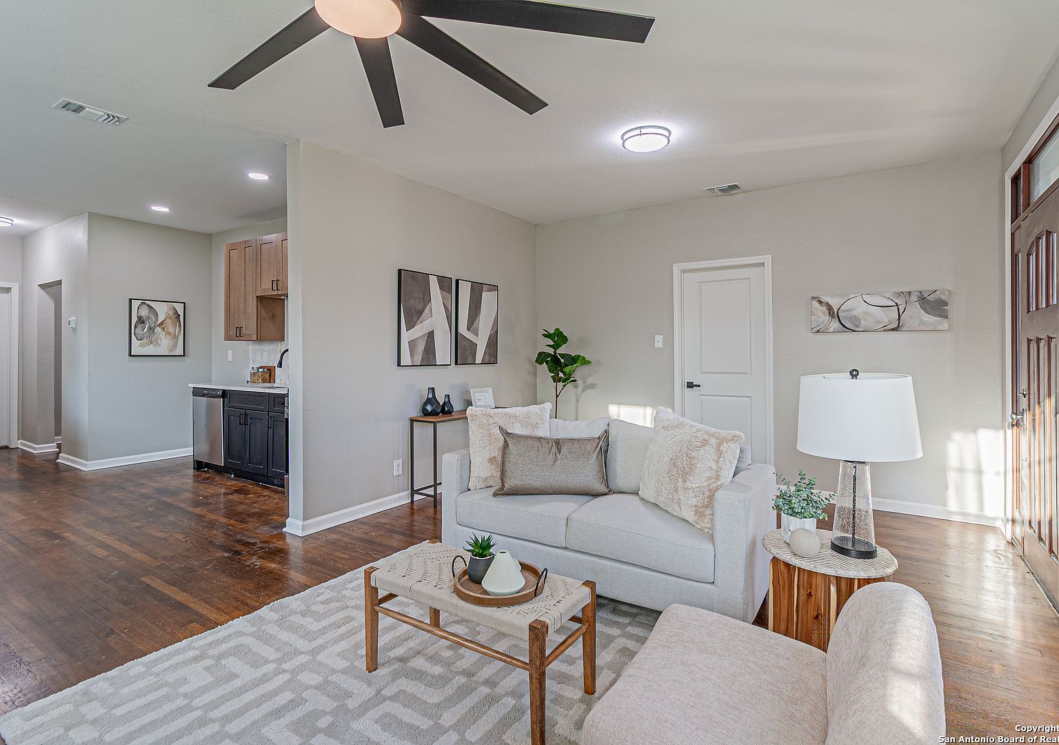 1641 W Huisache Ave San Antonio, TX 78201 - Thumbnail 4