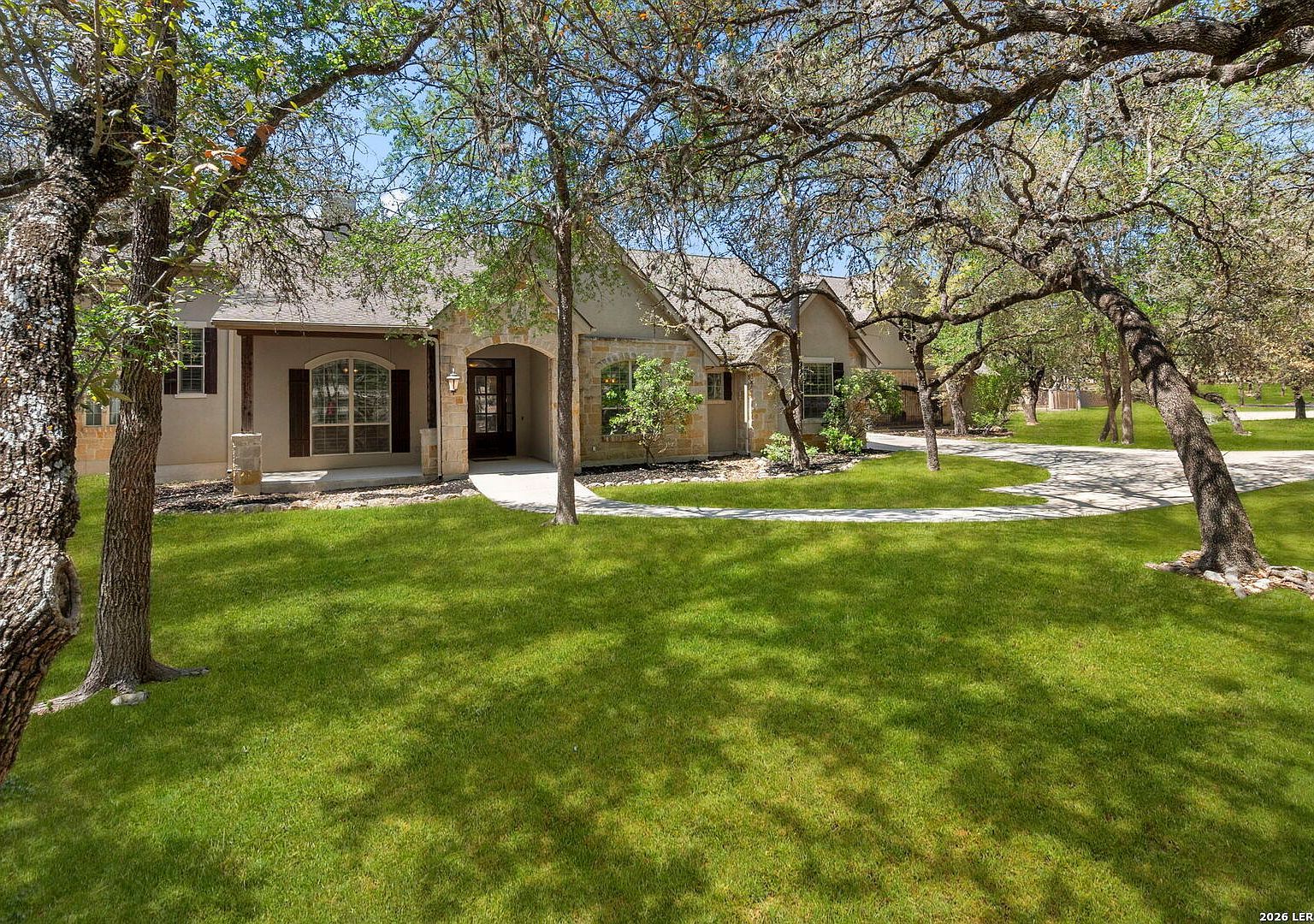 8518 Wild Trce Garden Ridge, TX 78266 - Thumbnail 4