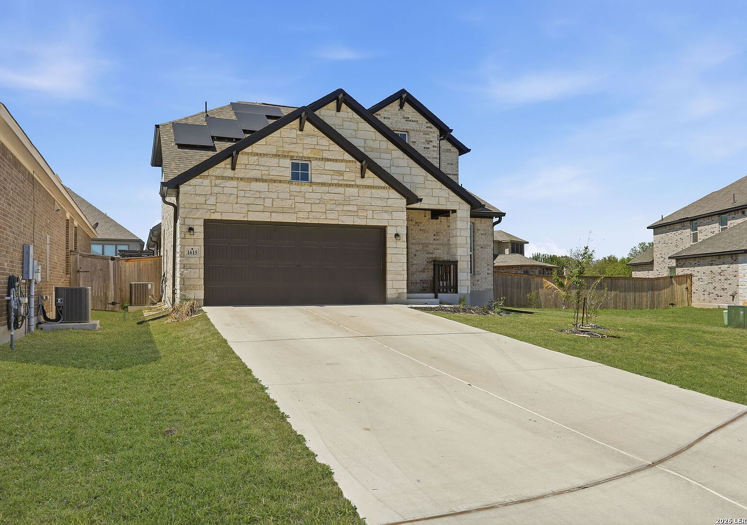 1615 Lawnside Rd San Antonio, TX 78245 - Thumbnail 4